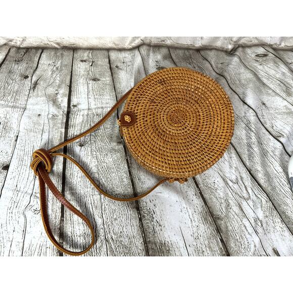 Round Rattan Crossbody Purse - Picture 1 of 7